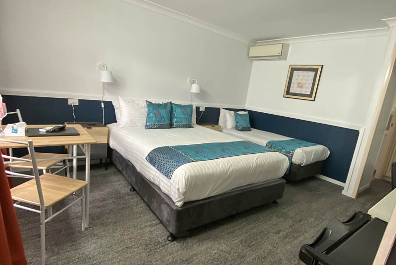 Queen Family Room (upstairs)