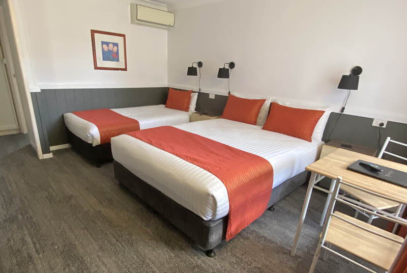 Queen Family Room (upstairs)